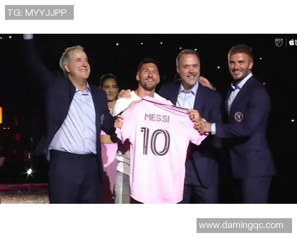 足球明星发型潮流大揭秘：从贝克汉姆到梅西的经典造型演变